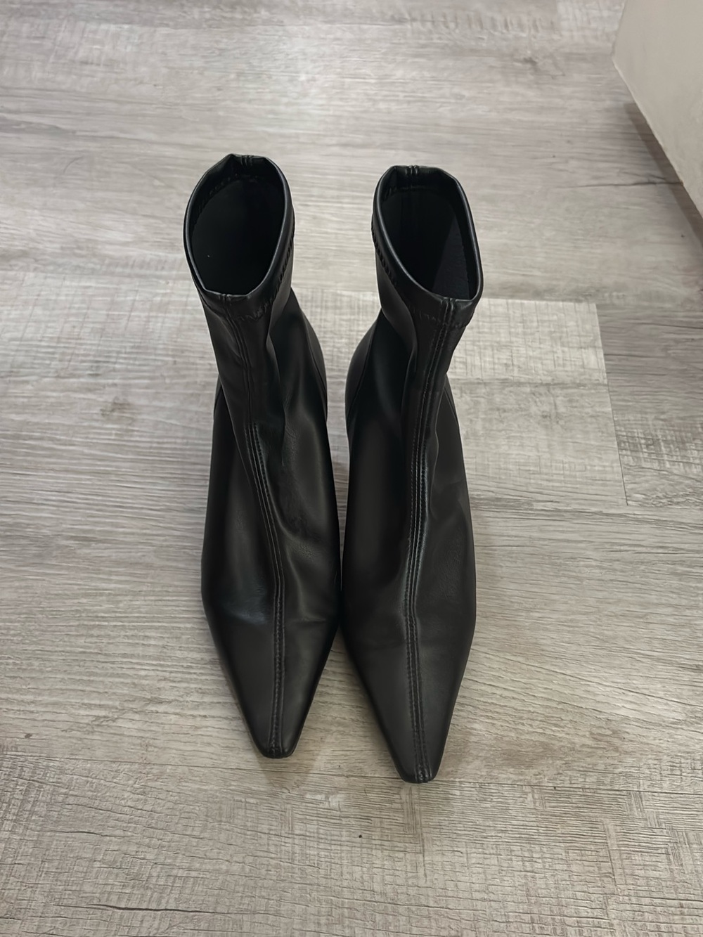 Women's Black Pointed Stretch Ankle Booties